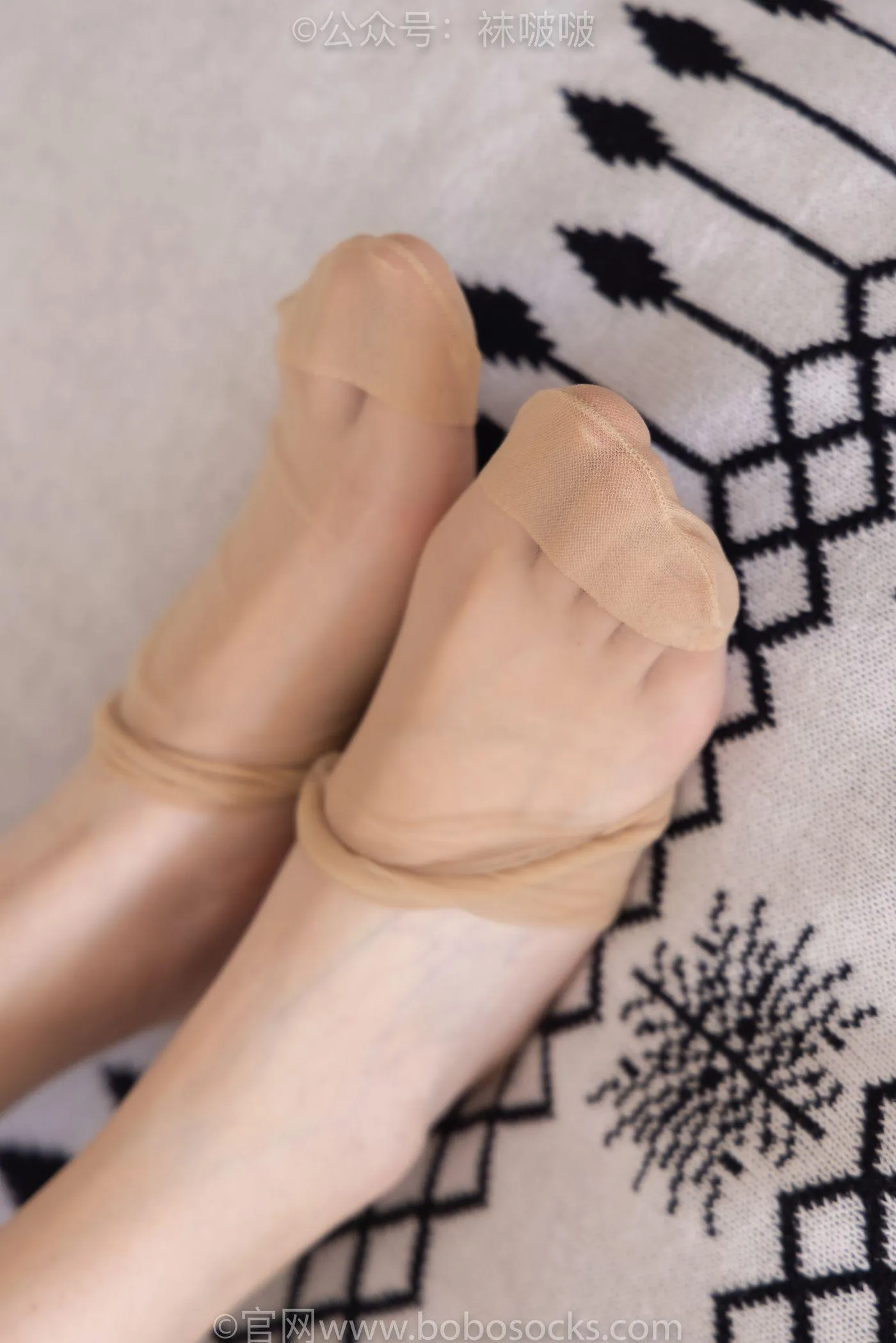[BoBoSocks袜啵啵]NO.085 小甜豆-平底鞋、短灰丝、短肉丝 [140P]插图1